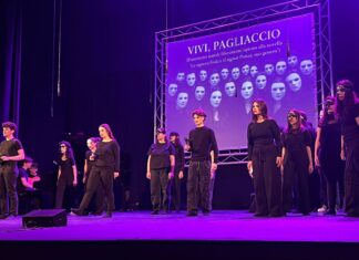 (FOTO) “Vivi, Pagliaccio!”: teatro e giovani protagonisti al Teatro dell’Efebo di Agrigento